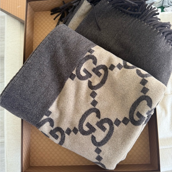 GGBI Premium Adult Blanket - Ultra-Soft and Cozy for Ultimate Comfort main image 0